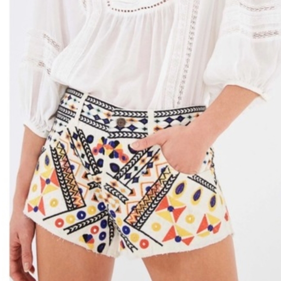 FARM Rio | Shorts | Farm Rio Embroidered Denim Short Boho Style New ...